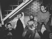 Não Ao Futebol Moderno: ouça novo álbum “Vida que Segue”