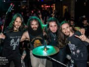 Tears Öf Rage: fazendo Heavy Metal com elegância