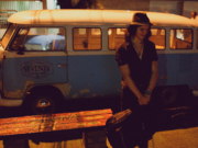 Heitor Vallim: confira o novo videoclipe do cantor santista