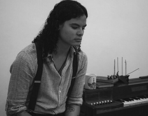 Heitor Vallim: músico regrava canção “Blue Christmas”, de Elvis Presley