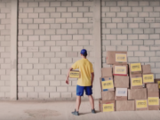 Circo de Marvin: lançado clipe de “Eu Odeio Os Correios”