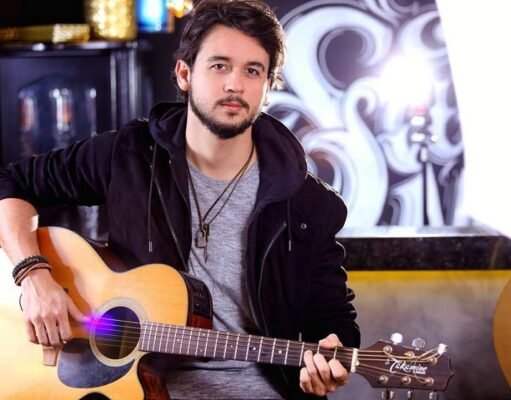 Kike Oliveira: videoclipe de “Linda Flor” bate 150 mil visualizações