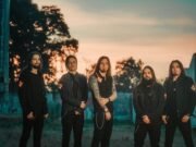 Sculptor ganha destaque em livro sobre capas de Heavy Metal de 2020