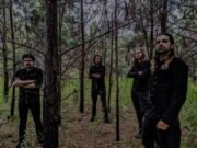 Witches Town apresenta inspiração no terror noturno em “Scream In The Silence”