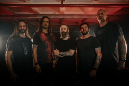 Lifeforce lança single e videoclipe de “Knights of Apocalypse”