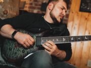 Escritor e músico, John Consalvo lança novo single