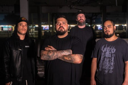 Escombro apresenta o baterista Henrique Pucci e lança o single “Saudade” Escombro apresenta o baterista Henrique Pucci e lança o single “Saudade”