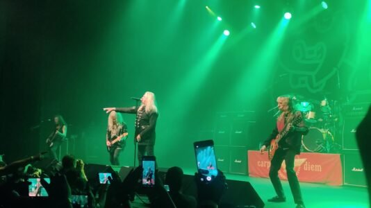 Cobertura: Saxon (São Paulo/SP) Cobertura: Saxon (São Paulo/SP)