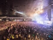 Bruce Dickinson critica valores das ‘Pistas Premium’