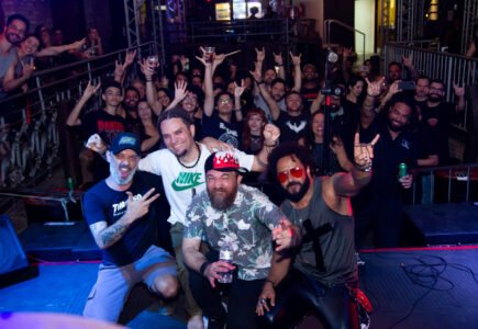 Cobertura: UrbanTrap, RamonesMania e Yellow September (Belo Horizonte/BH) Cobertura: UrbanTrap, RamonesMania e Yellow September (Belo Horizonte/BH)