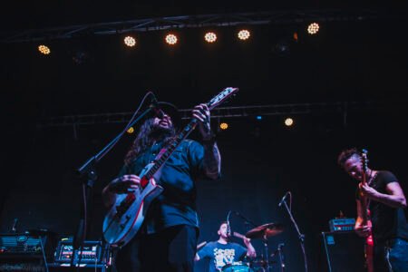Cobertura: Shawn James (Curitiba/PR)