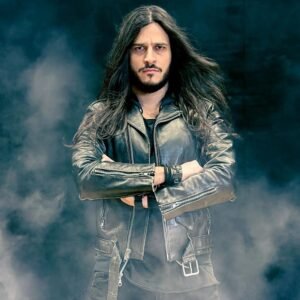 Entrevista: Federico Mondelli (Frozen Crown) Entrevista: Federico Mondelli (Frozen Crown)