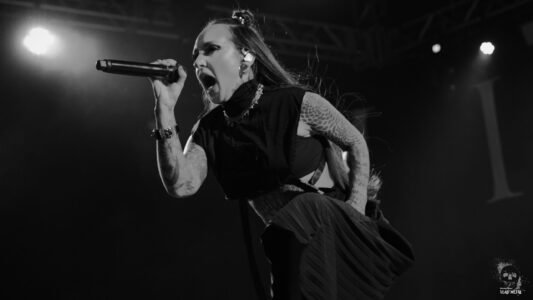 Cobertura: JINJER e Heaven Shall Burn (Curitiba/PR) Cobertura: JINJER e Heaven Shall Burn (Curitiba/PR)