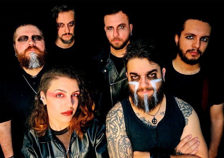 Magistry confirmada para representar Curitiba na turnê brasileira de Anette Olzon