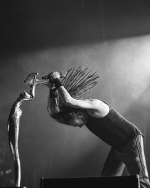 Korn prepara anúncio de turnê latino-americana para 2026