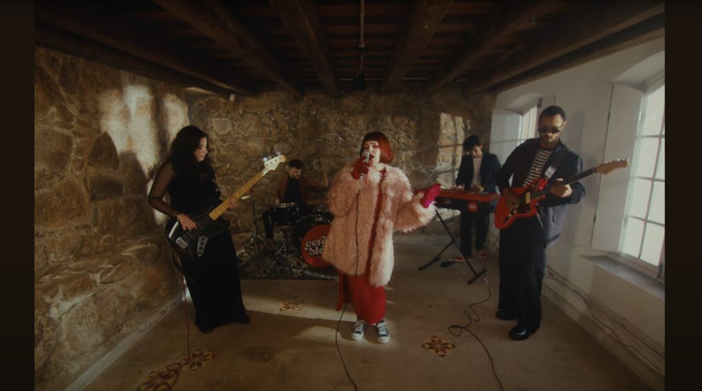 Cereja Bloom mistura Indie e Rock em estreia com o single “Desaforo”