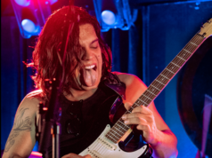 Cobertura: Red Lake, Falling Pyramids, Mourning Wood (Helsinque, FI)