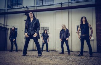 Com show no Brasil marcado para agosto, Sanctuary lança novo single após mais de uma década