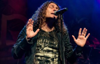 Fabio Lione critica anúncio falso que o colocava na abertura de show de Edu Falaschi: “Nem que renascesse sete vezes”